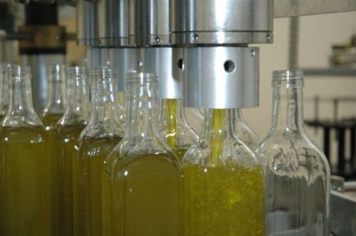 España aumenta las exportaciones de aceite